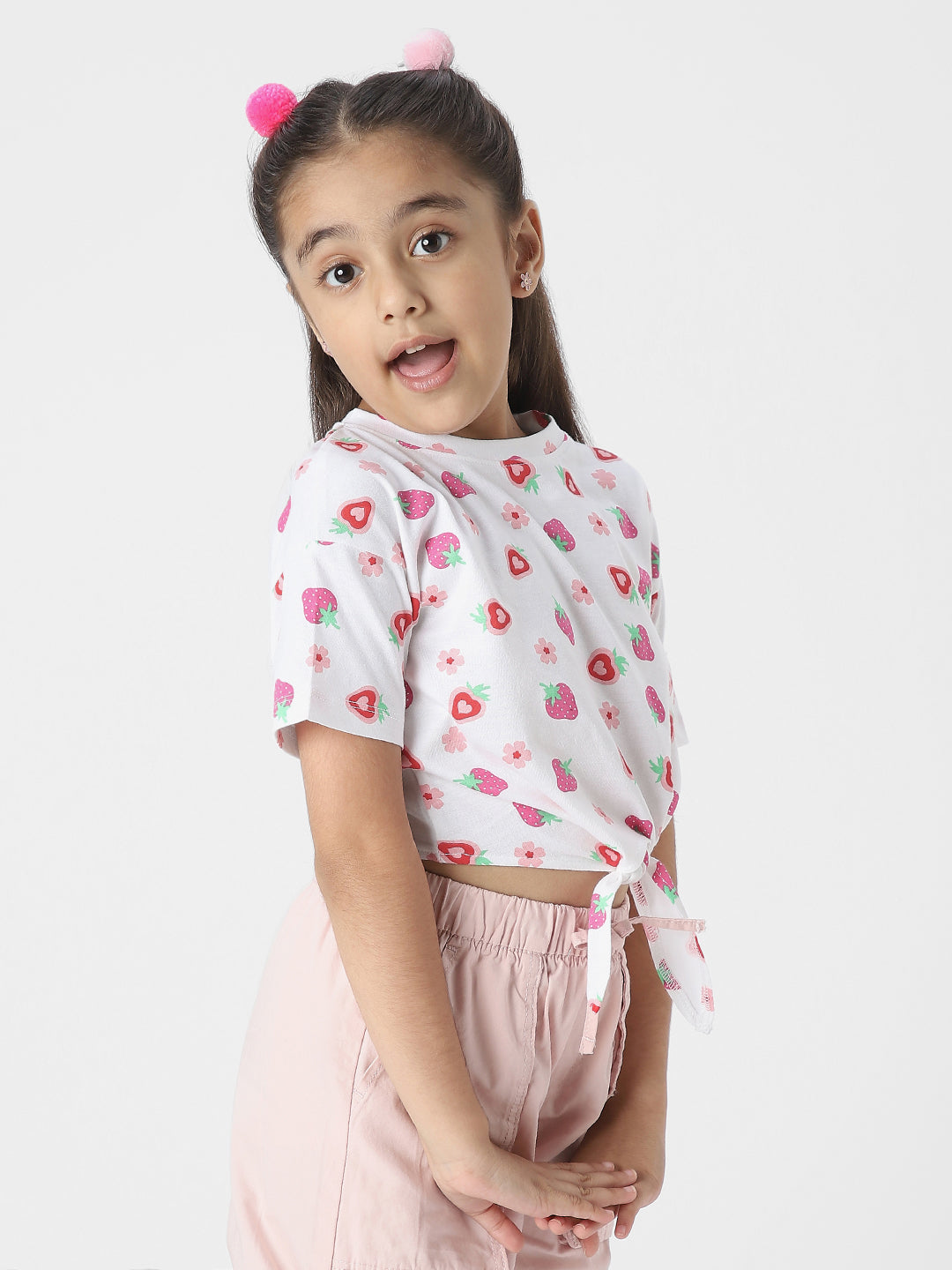 STRAWBERRY PRINTED FRONT KNOT TEE