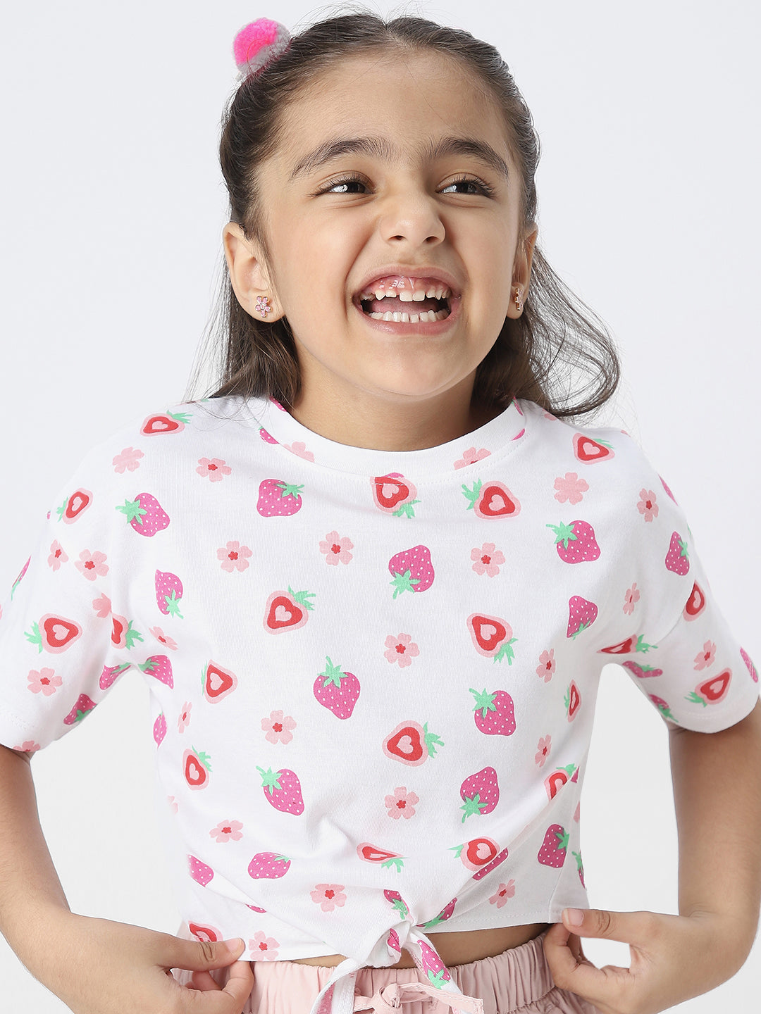 STRAWBERRY PRINTED FRONT KNOT TEE