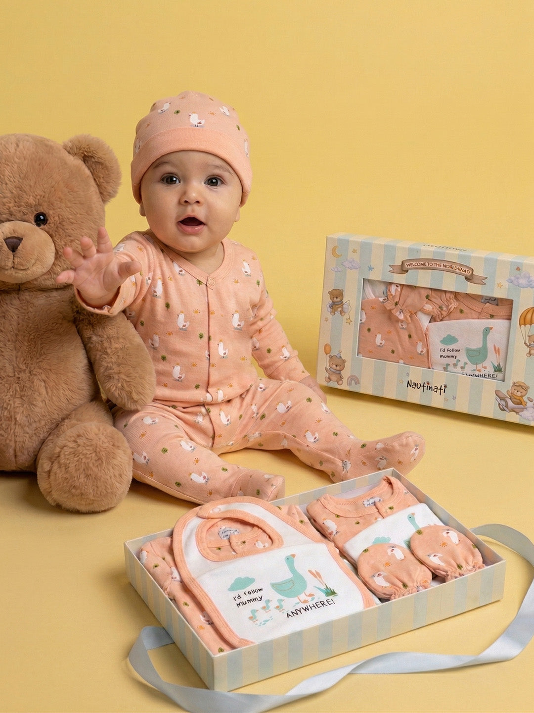 Nautinati Baby Pure Cotton  All-over & Placement Print 5-pieces Gift Set