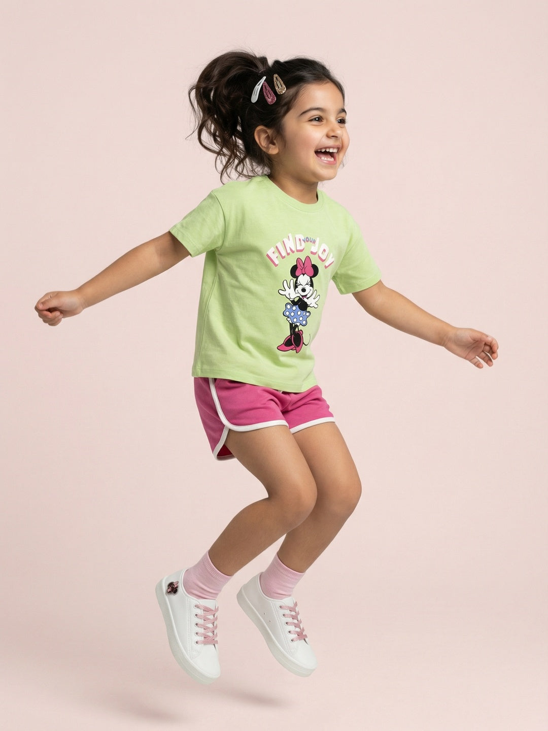 Nautinati Girls Minnie Mouse Printed Regular Fit Round Neck T-shirt and Shorts Co-ord Set