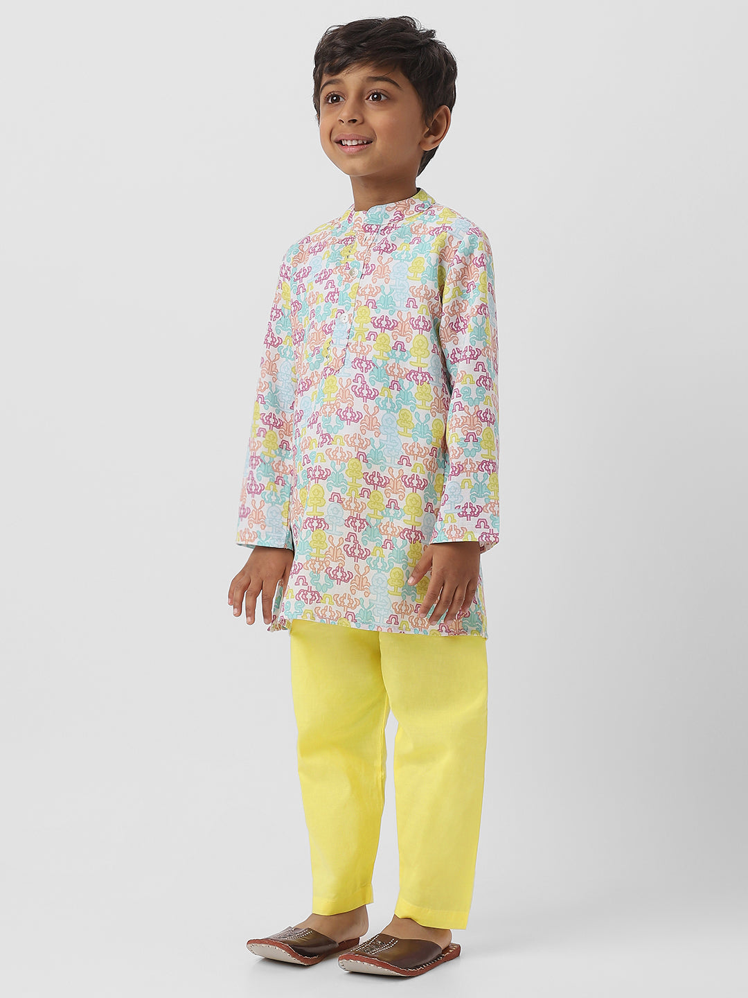 Nautinati Boys Cotton Kurta With Gota Patti Emebellishment