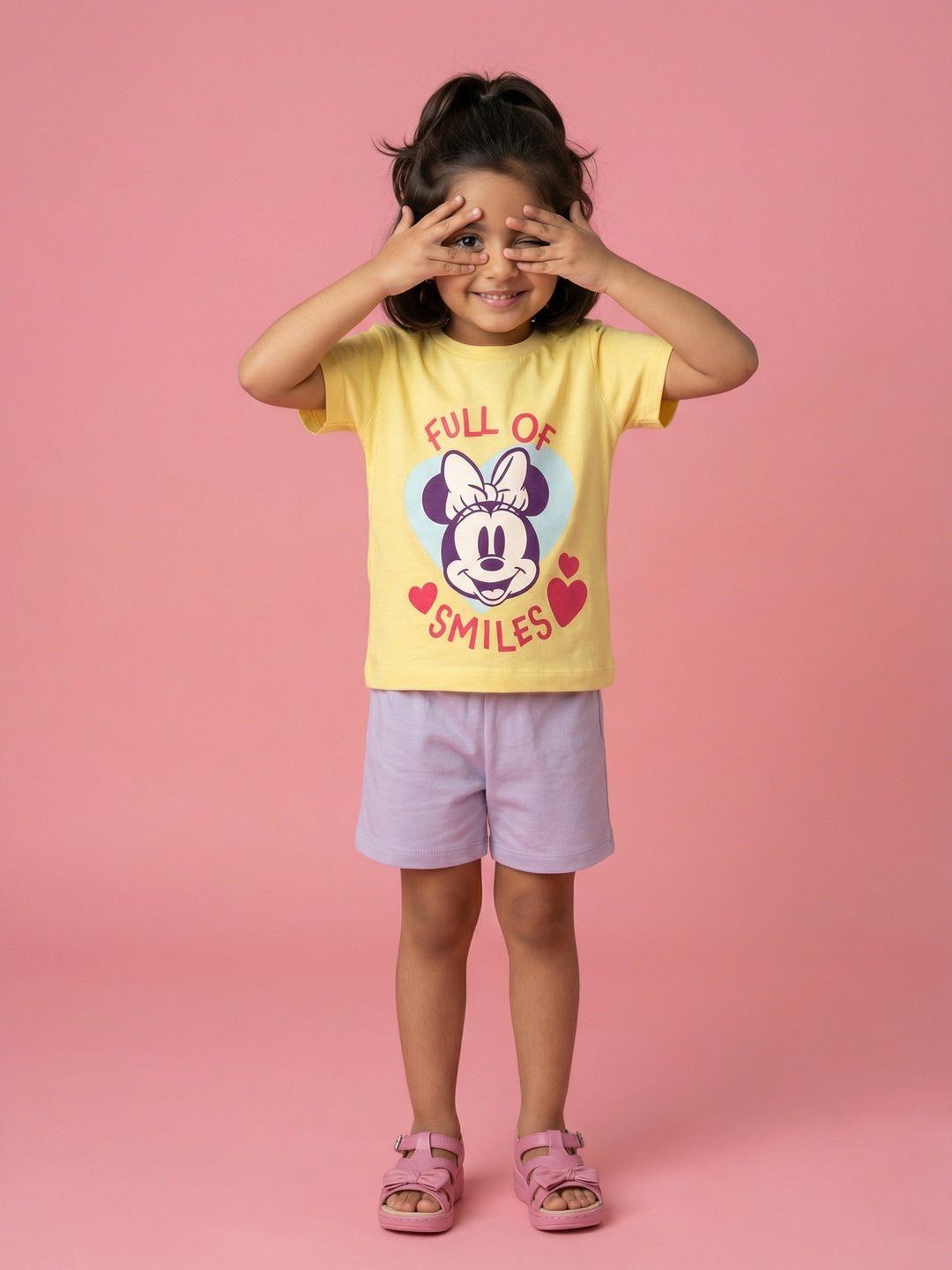 Nautinati Baby Girls Minnie Mouse Printed Regular Fit Round Neck T-shirt and Shorts Clothing Set
