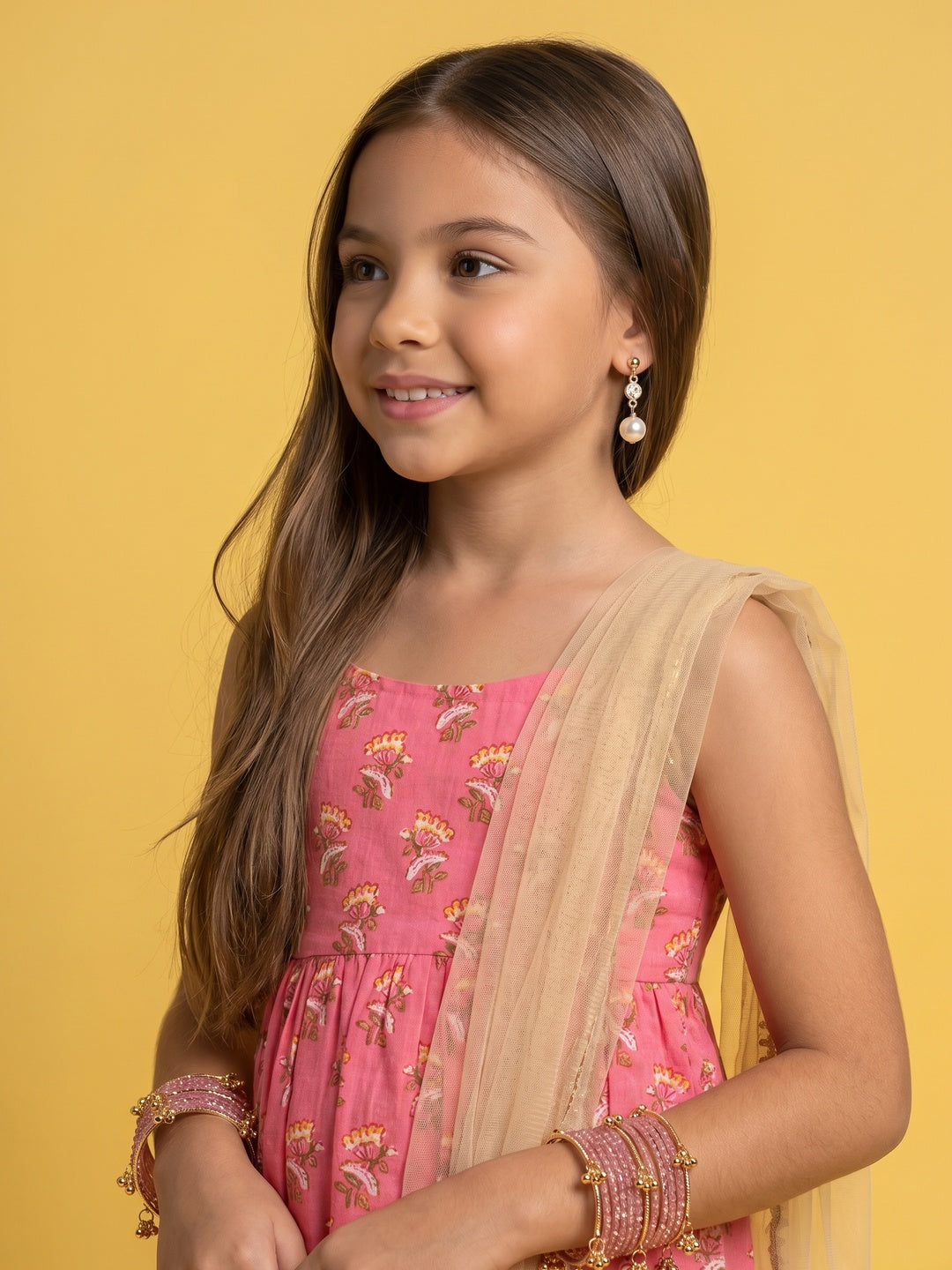 Girls Pink-White Floral Printed Cotton A-Line Kurta With Gathered Waist And Palazzo With Dupatta