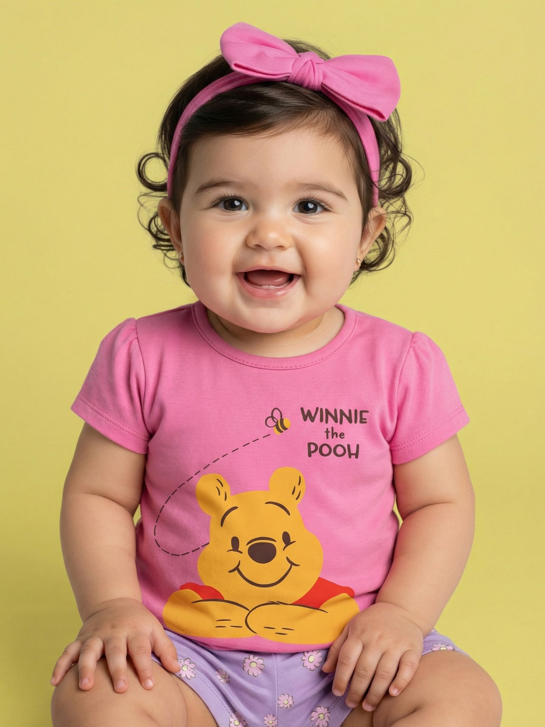 Nautinati Baby Girls Winnie The Pooh Printed Regular Fit Round Neck T-shirt and Shorts Clothing Set