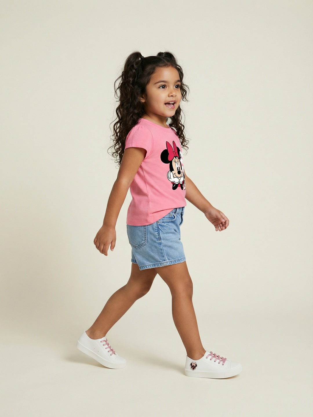 Nautinati Girls' 100% Cotton Crew Neck Disney Minnie Mouse & Figaro Printed T-shirt