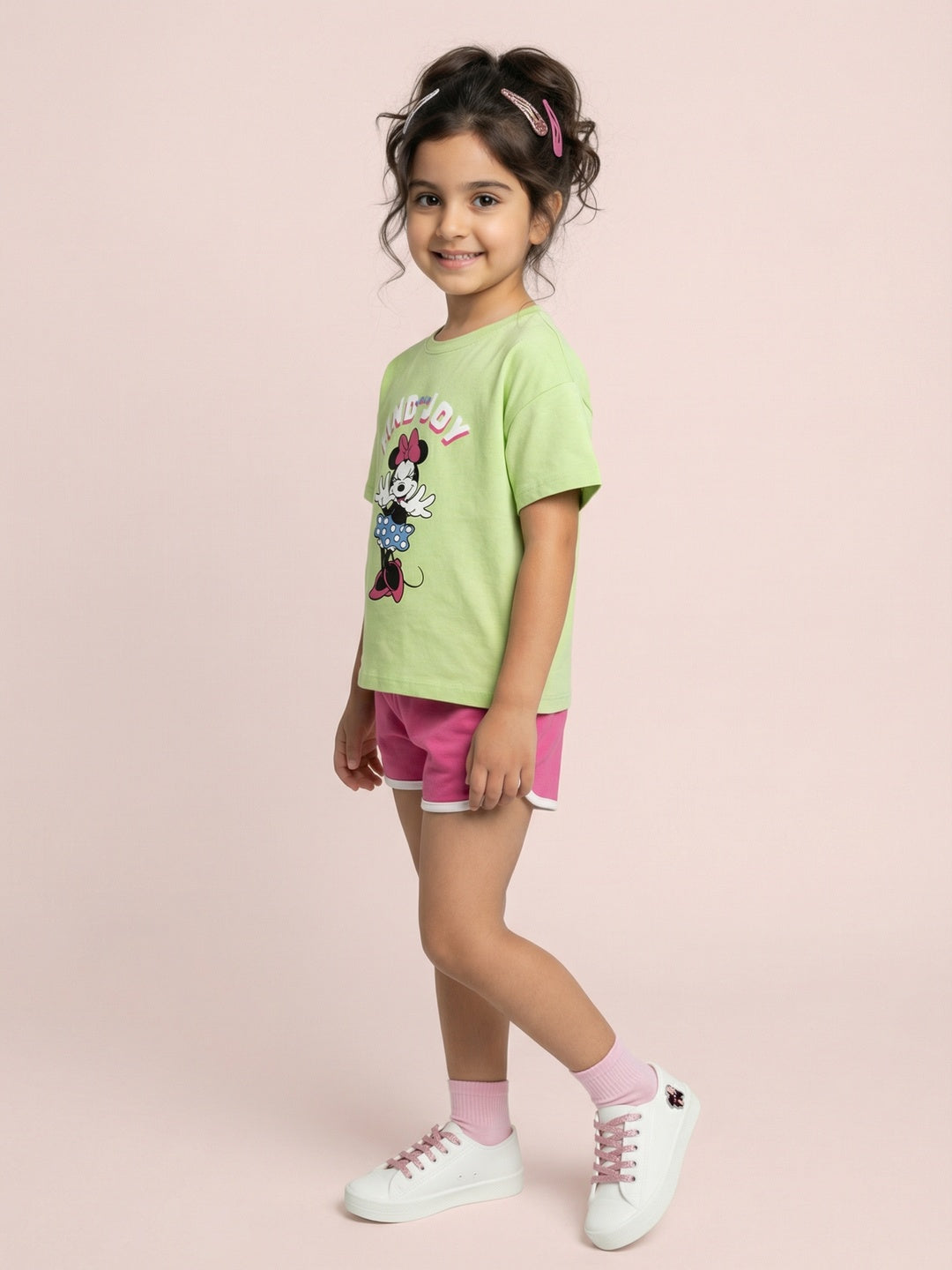 Nautinati Girls Minnie Mouse Printed Regular Fit Round Neck T-shirt and Shorts Co-ord Set