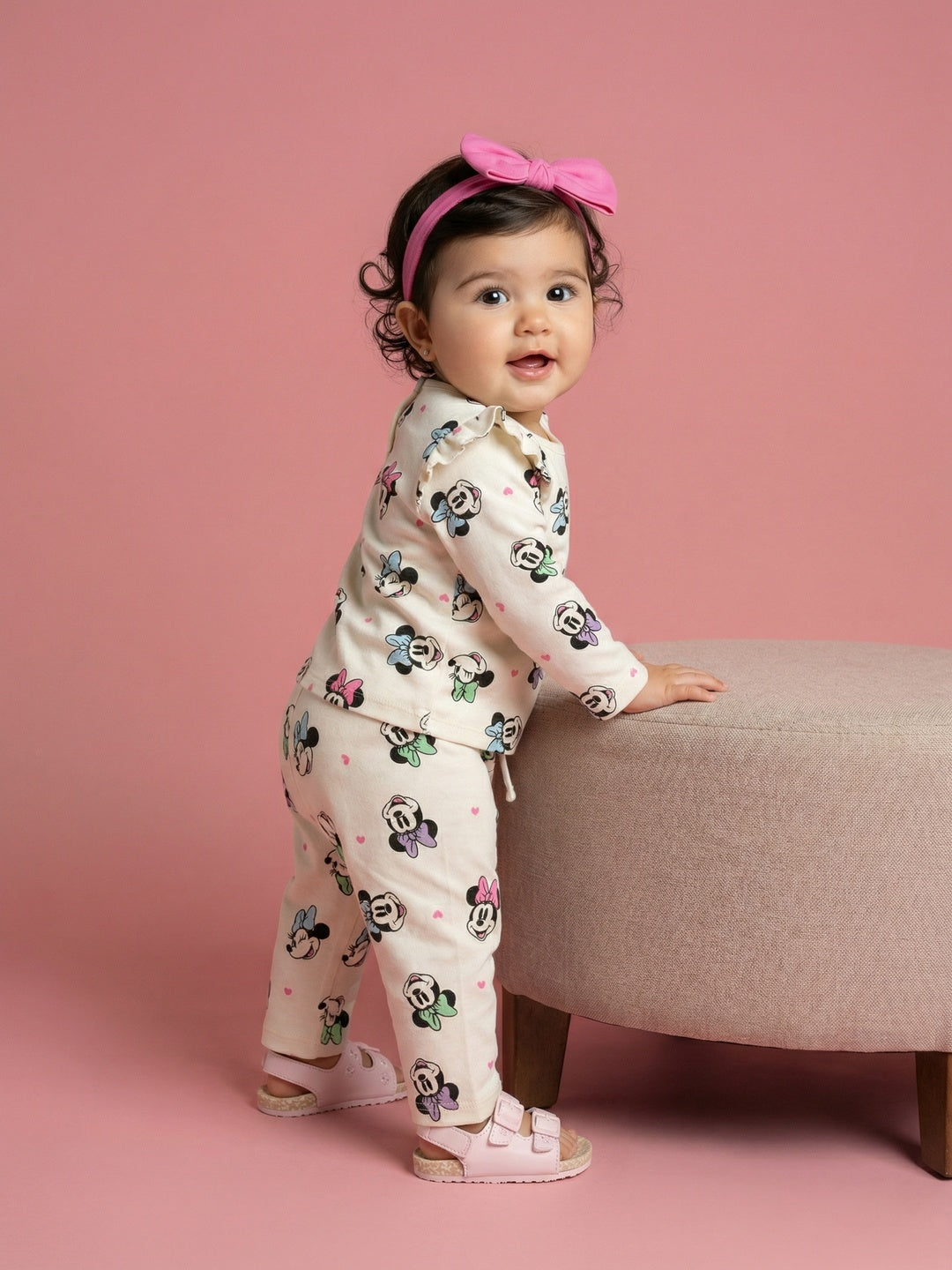 Nautinati Baby Girls' 100% Cotton All-over Disney Minnie Mouse & Heart Print T-shirt and Trackpant Co-ord Set