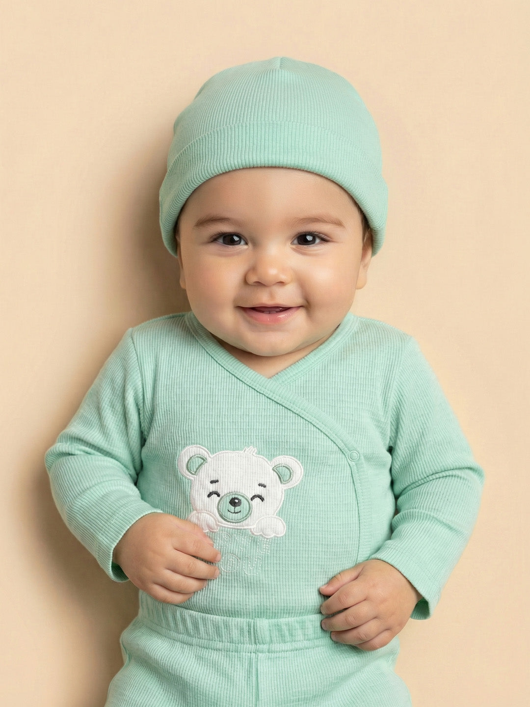 Nautinati Baby Boys Waffle 100% Cotton Teddy Placement Print 5-pieces Gift Set with Top, Bottoms, Bib, Cap & Mittens