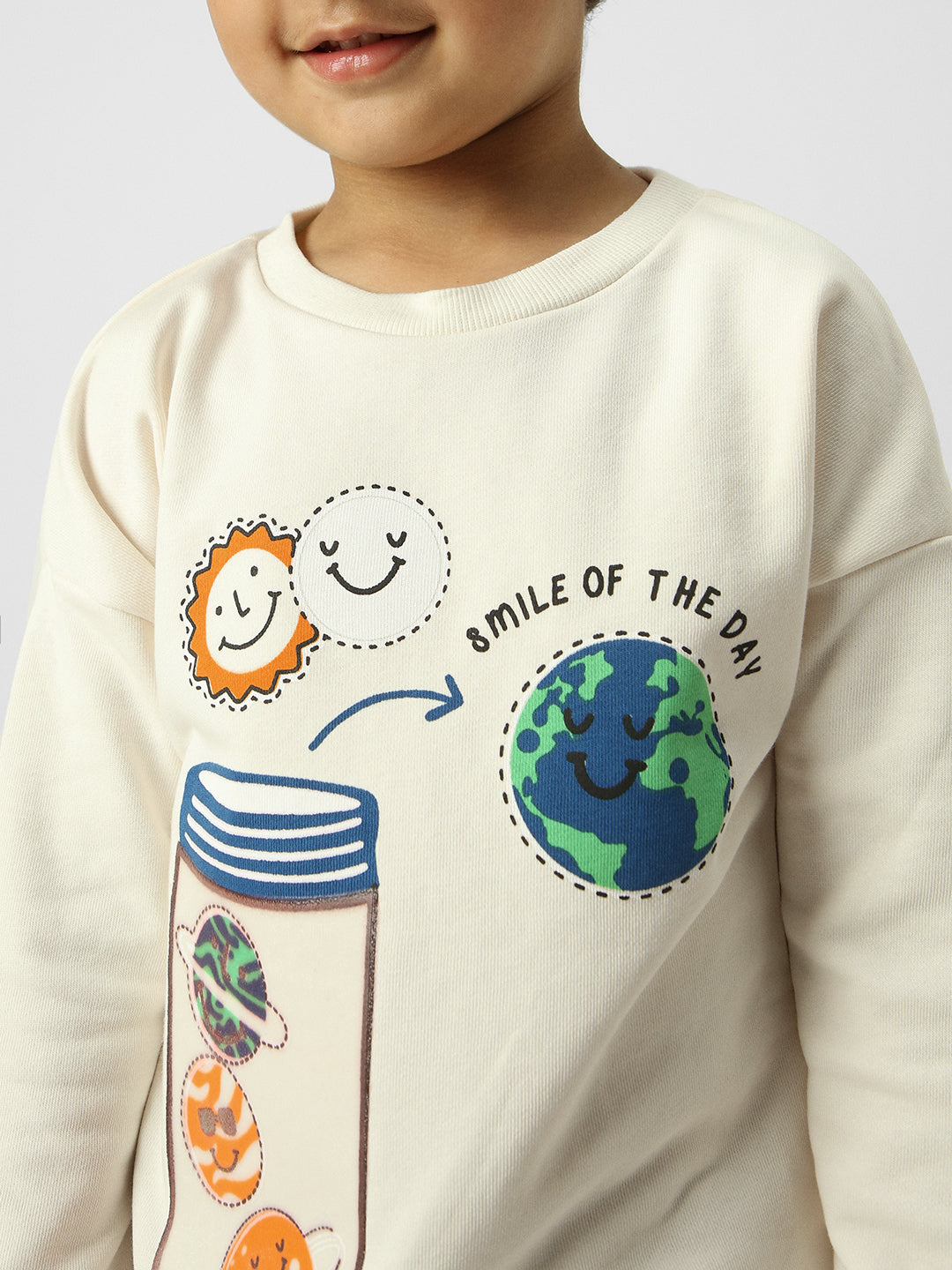 Boys Graphic Printed Round Neck Pullover Sweatshirt