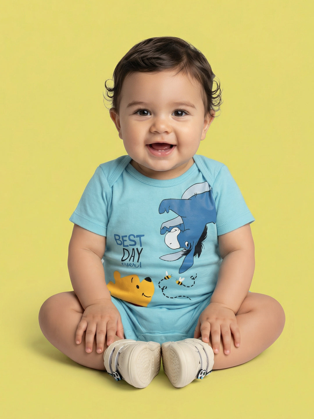 Nautinati Baby Boys' 100% Interlock Cotton Disney Winnie the Pooh Print Romper