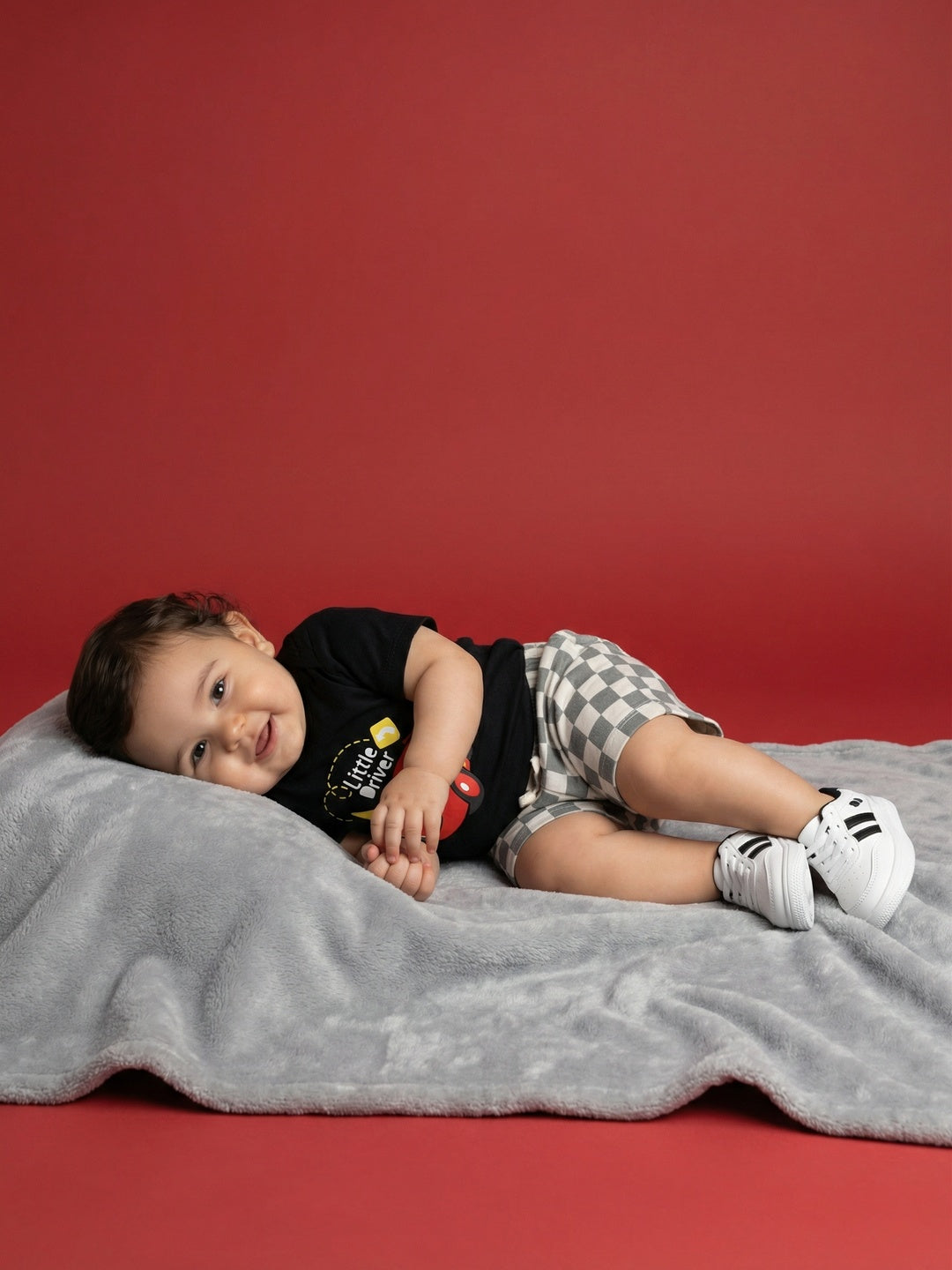 Nautinati Baby Boys Car Printed Regular Fit Round Neck T-shirt and Shorts Co-ord Set