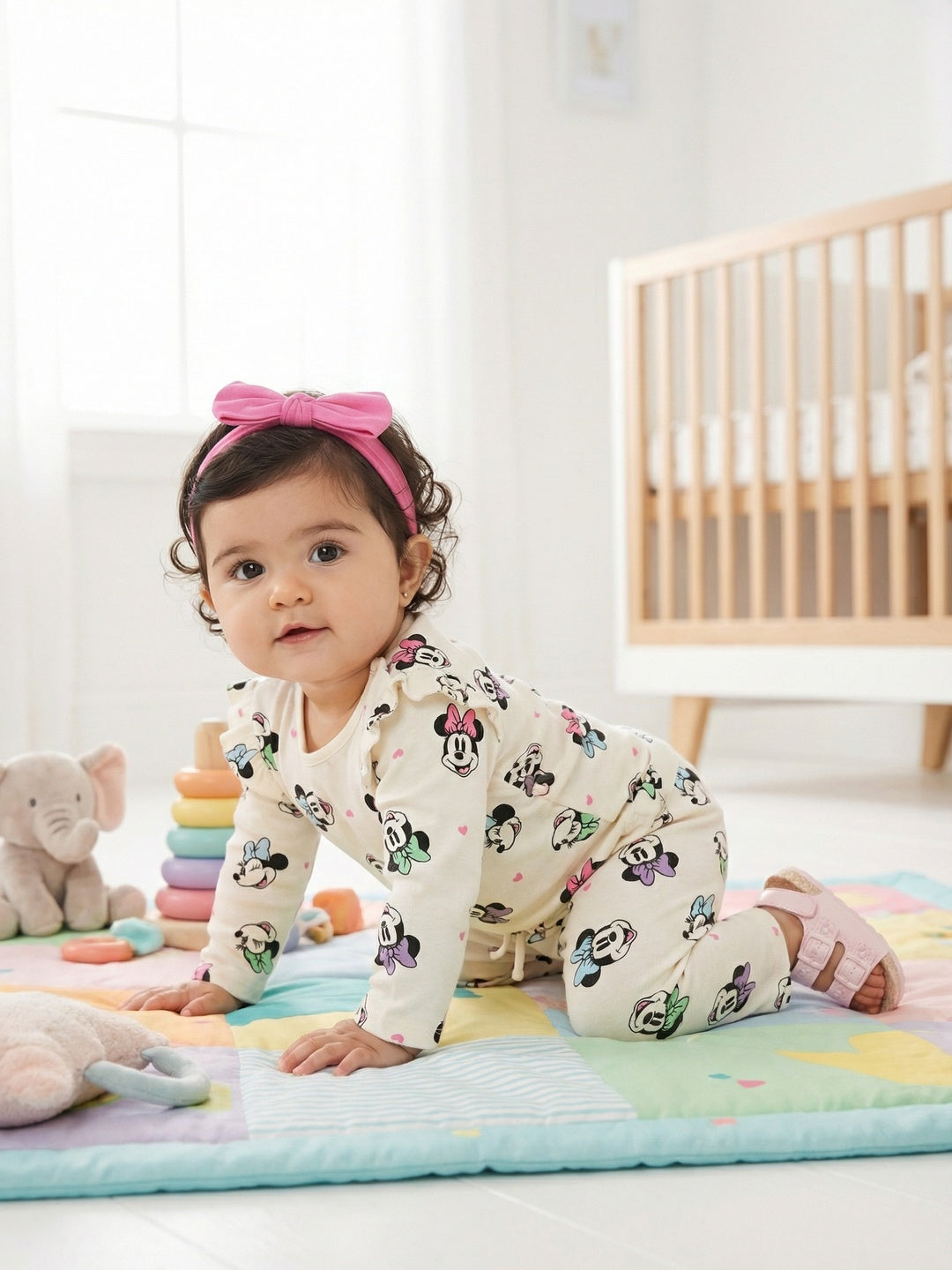 Nautinati Baby Girls' 100% Cotton All-over Disney Minnie Mouse & Heart Print T-shirt and Trackpant Co-ord Set