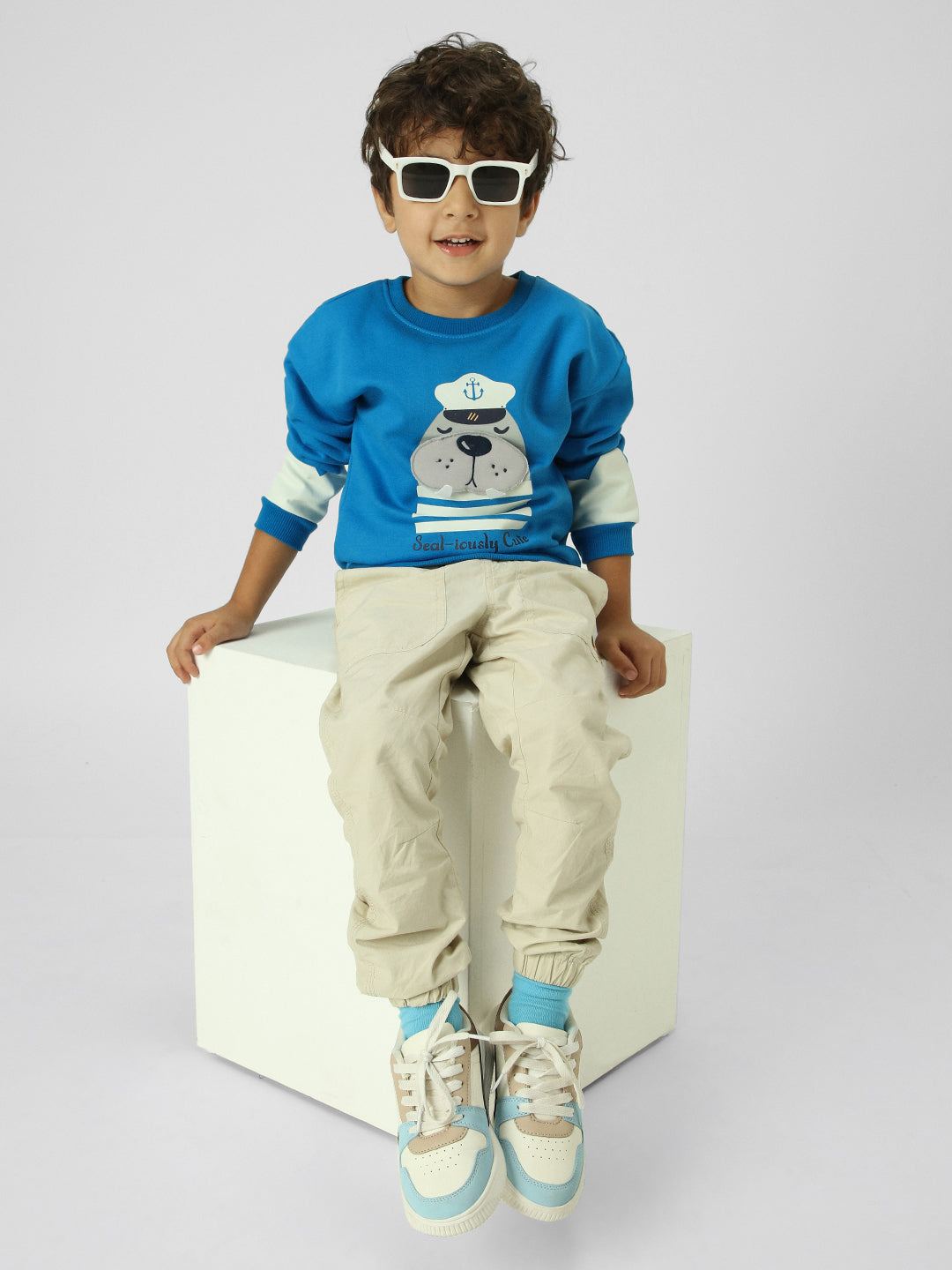 Boys Interactive & Playful Animal-Themed Applique Sweatshirt