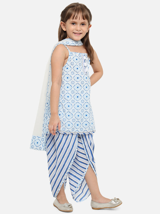 Nautinati Girls' Crepe Cotton Textured Fabric Floral Jumpsuit with Matching Tie-up Belt main image 1