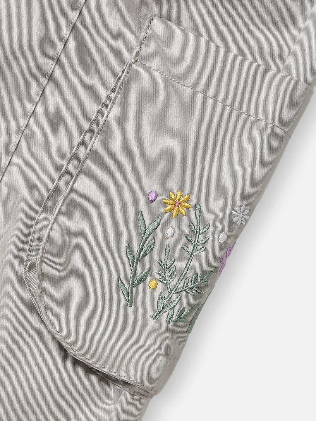 Girls Cotton Cargo | Cargo Joggers for 4-8 Years | Floral Embroidery | Cargo with Pockets