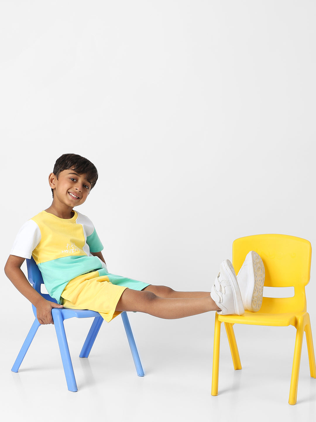 Nautinati Boys' Colourblock Combo Set of T-shirt and Shorts