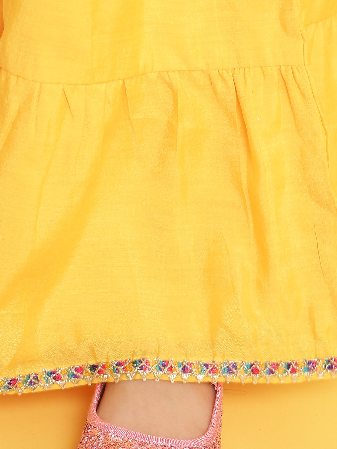 Nautinati Girls Mustard-Multi Printed Sleeveless Polyester Ethenic